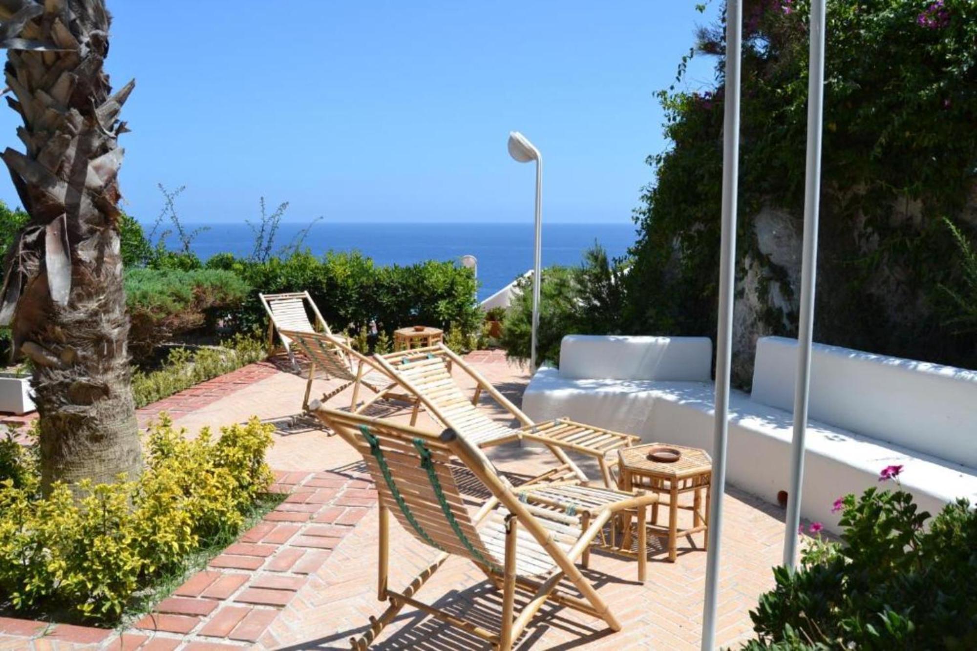 Maridea - Cave Apartments Ponza Exterior photo