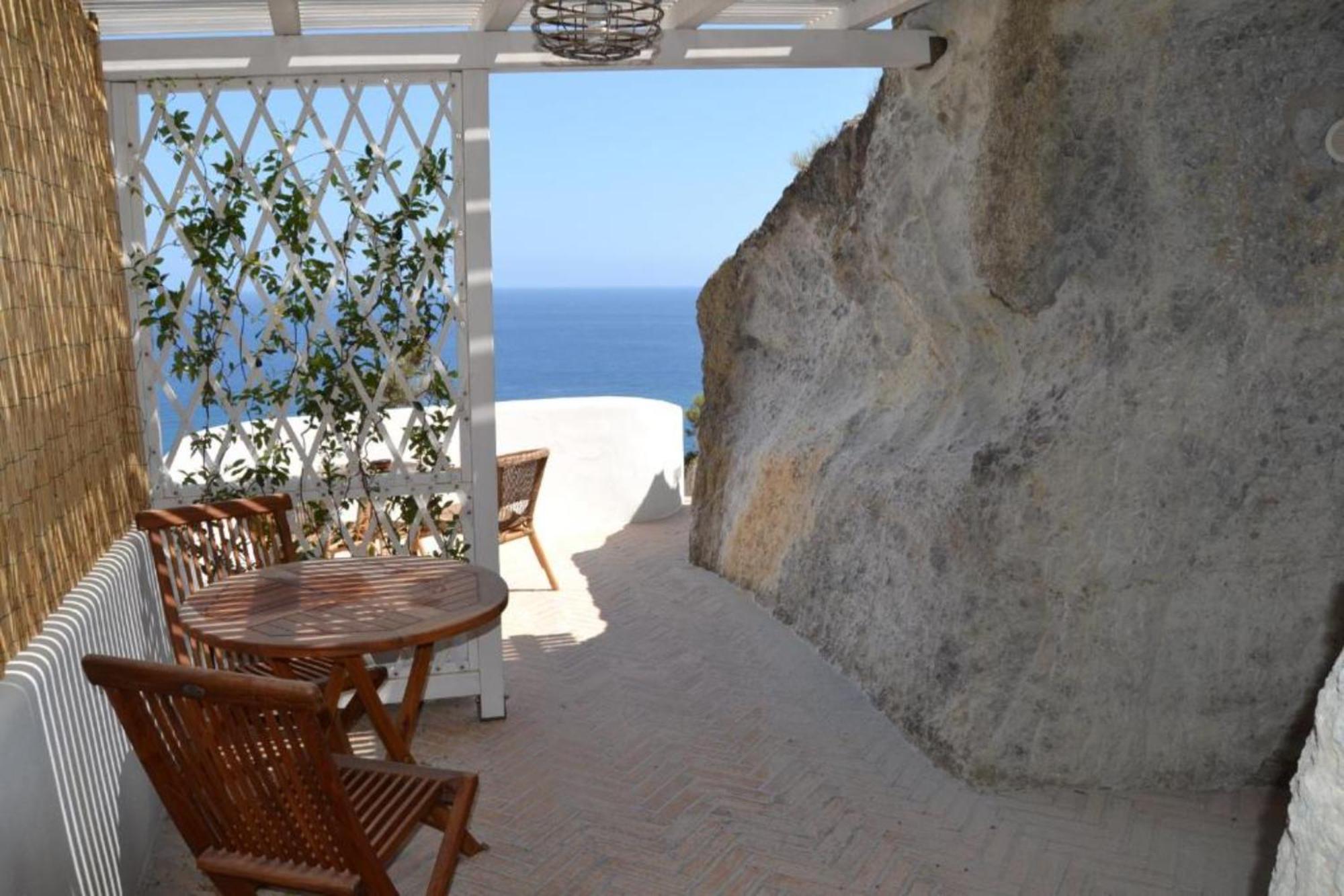 Maridea - Cave Apartments Ponza Exterior photo