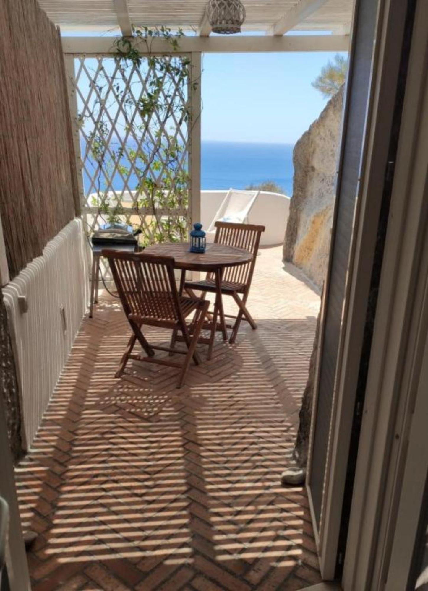 Maridea - Cave Apartments Ponza Exterior photo